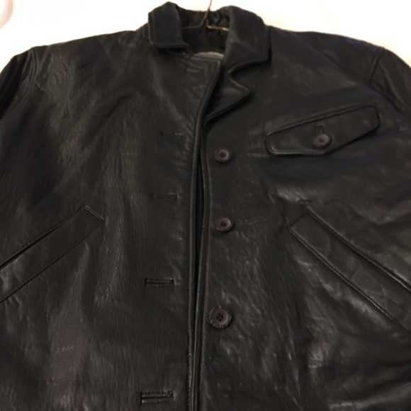 Leather jacket - Picture 4 of 7